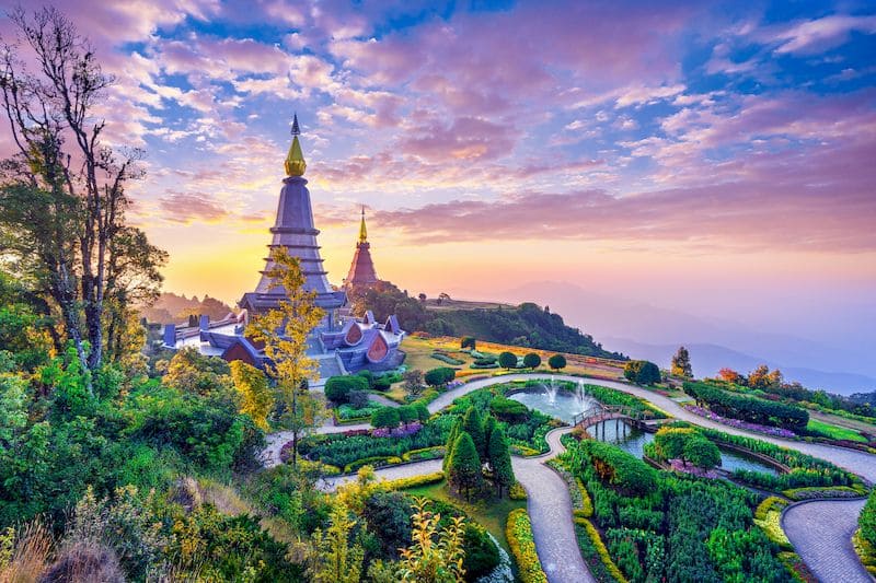 Los 7 templos y lugares sagrados que no puedes perderte en Tailandia